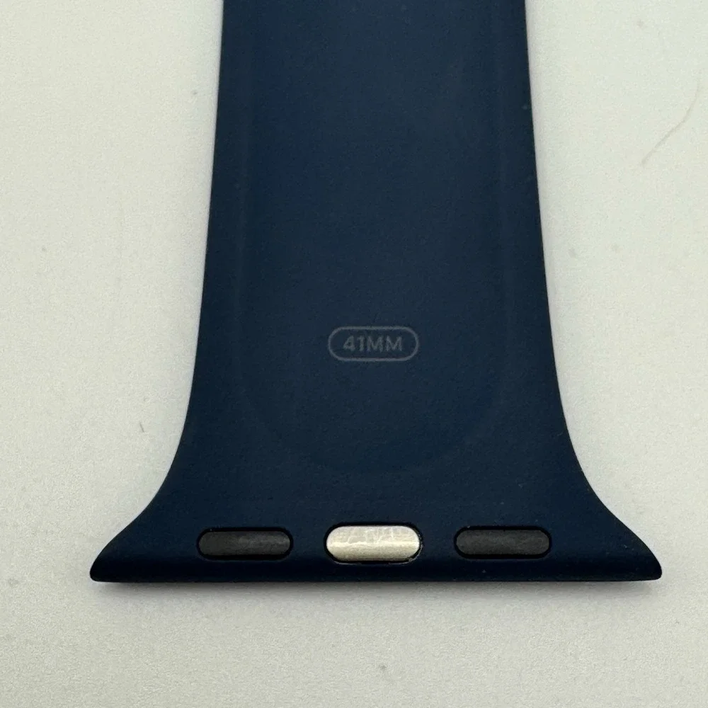 Apple Watch Band Genuine Navy Blue Size S/m 41 MM Silicone OEM Band Authentic